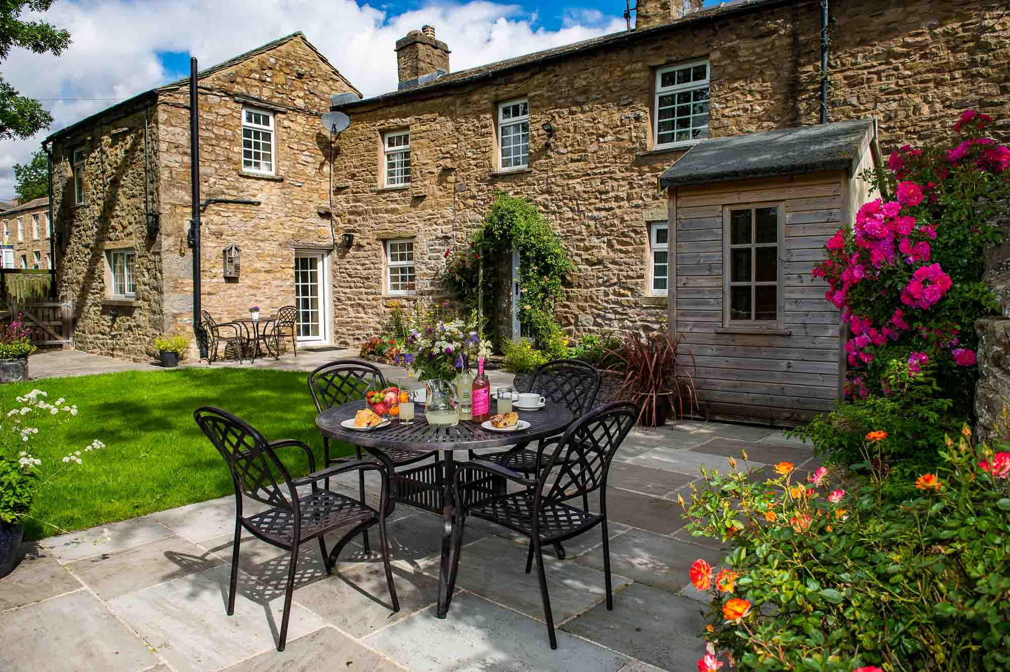 10 Ways to Create an Ideal Outdoor Space for Families (3) 10 Ways to Create an Ideal Outdoor Space for Families (3)