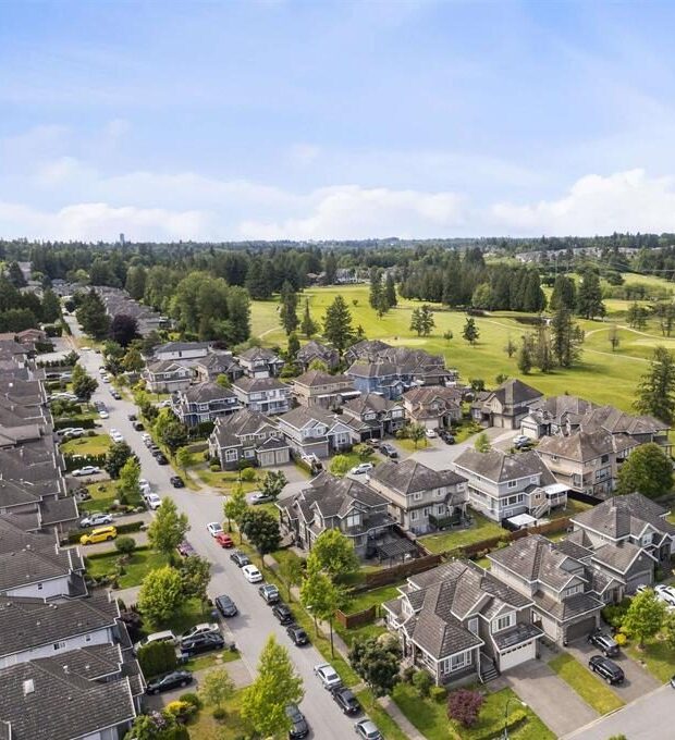 Surrey-Landscaping-Why-we-Love-Living-and-Working-in-Surrey