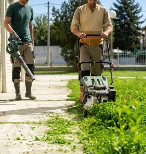 Coquitlam-Lawn-Care-Services-Coquitlam Greenlii Lawn Care Services