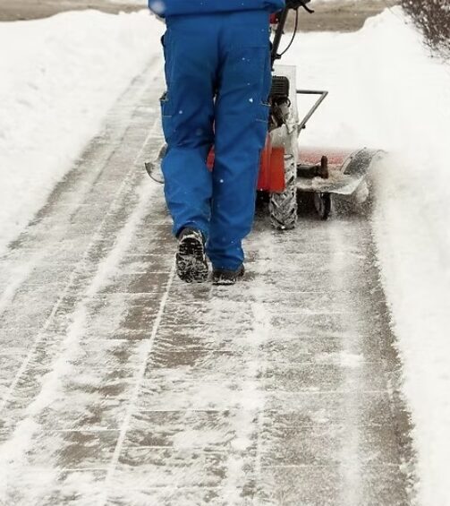 New-Westminster-Snow-Removal-Services-New-Westminster Greenlii Snow Removal Services