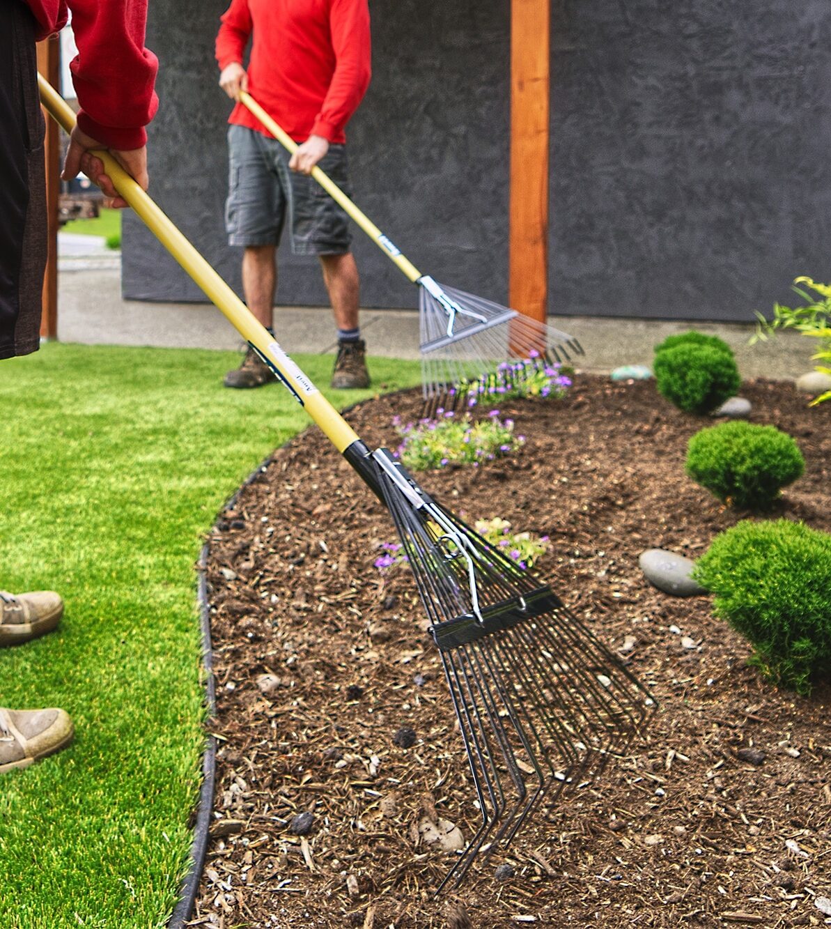 North-Vancouver-Spring-Yard-Clean-Up-Services-North-Vancouver Greenlii Spring Yard Clean Up Services