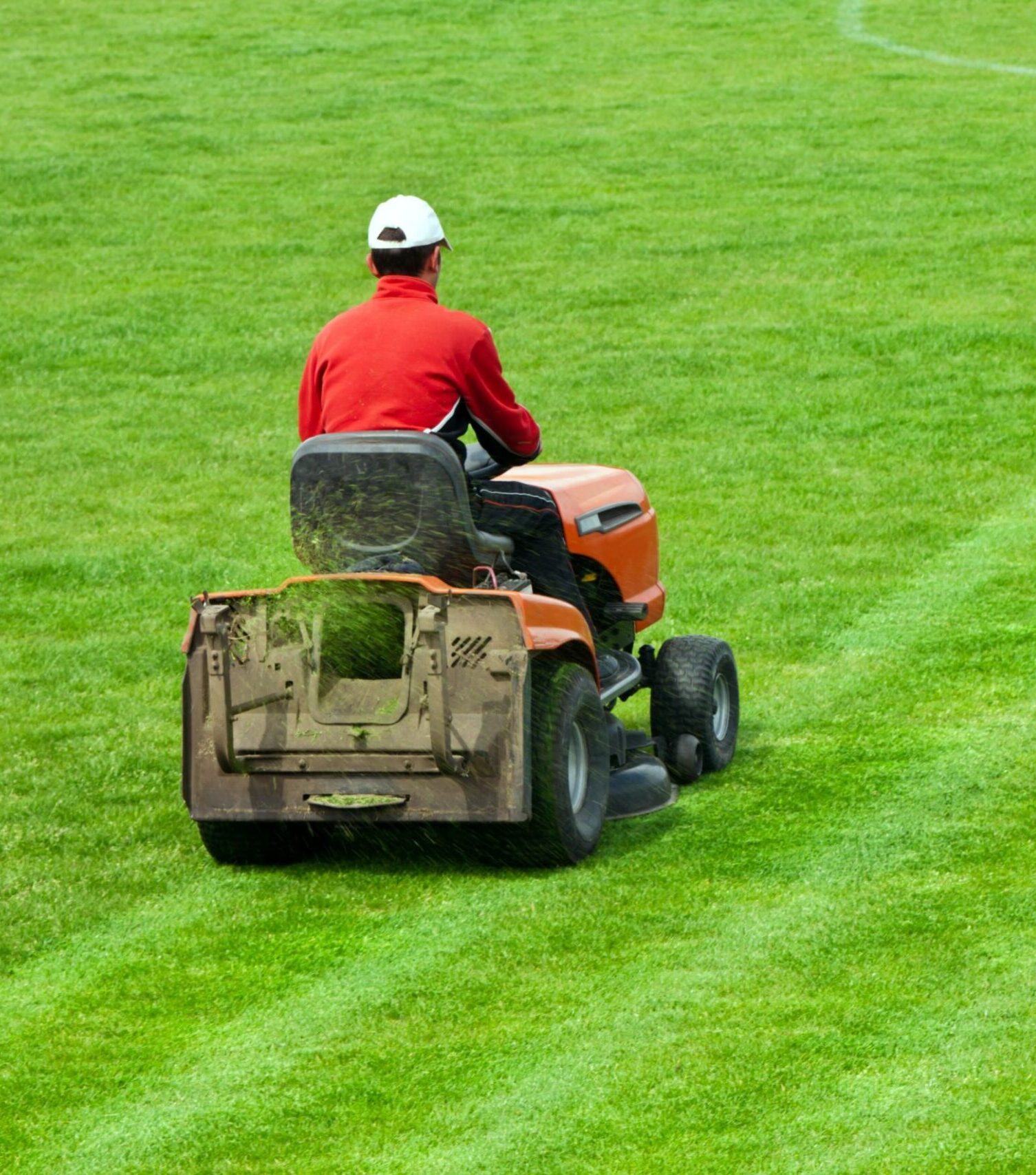 Richmond-Lawn-Mowing-Services-Richmond Greenlii Mowing Services